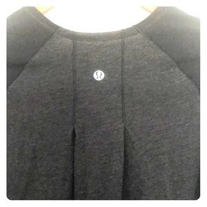 3/4 sleeve Lululemon top
